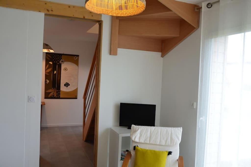 La Maison Des Cordelles Saint-Denis-en-Val ภายนอก รูปภาพ